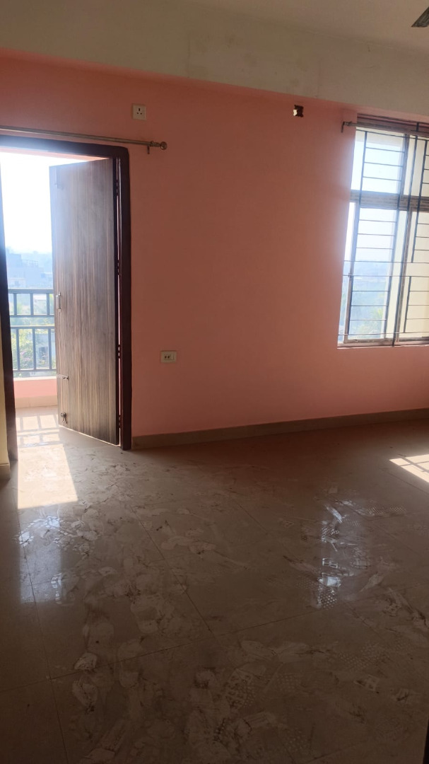 Unfurnished 3bhk in SBI ATM, Kahilipara Main Road, Jatia, Kahilipara, Guwahati, Assam, India for Rent